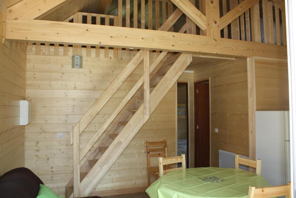 Hotel Parc Residentiel De Loisir : Le Loup Blanc Du Riou Barcelonnette Pokoj fotografie