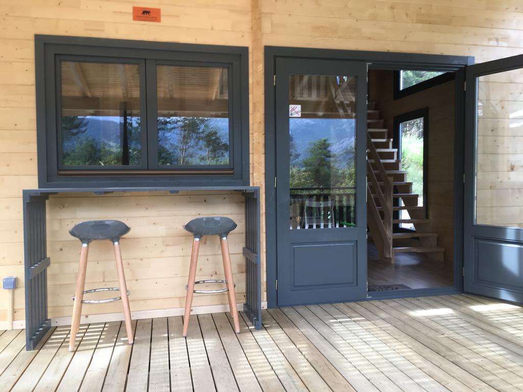 Hotel Parc Residentiel De Loisir : Le Loup Blanc Du Riou Barcelonnette Exteriér fotografie